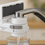 安全でおいしい水の秘密 ～浄水器のろ材が果たす重要な役割～